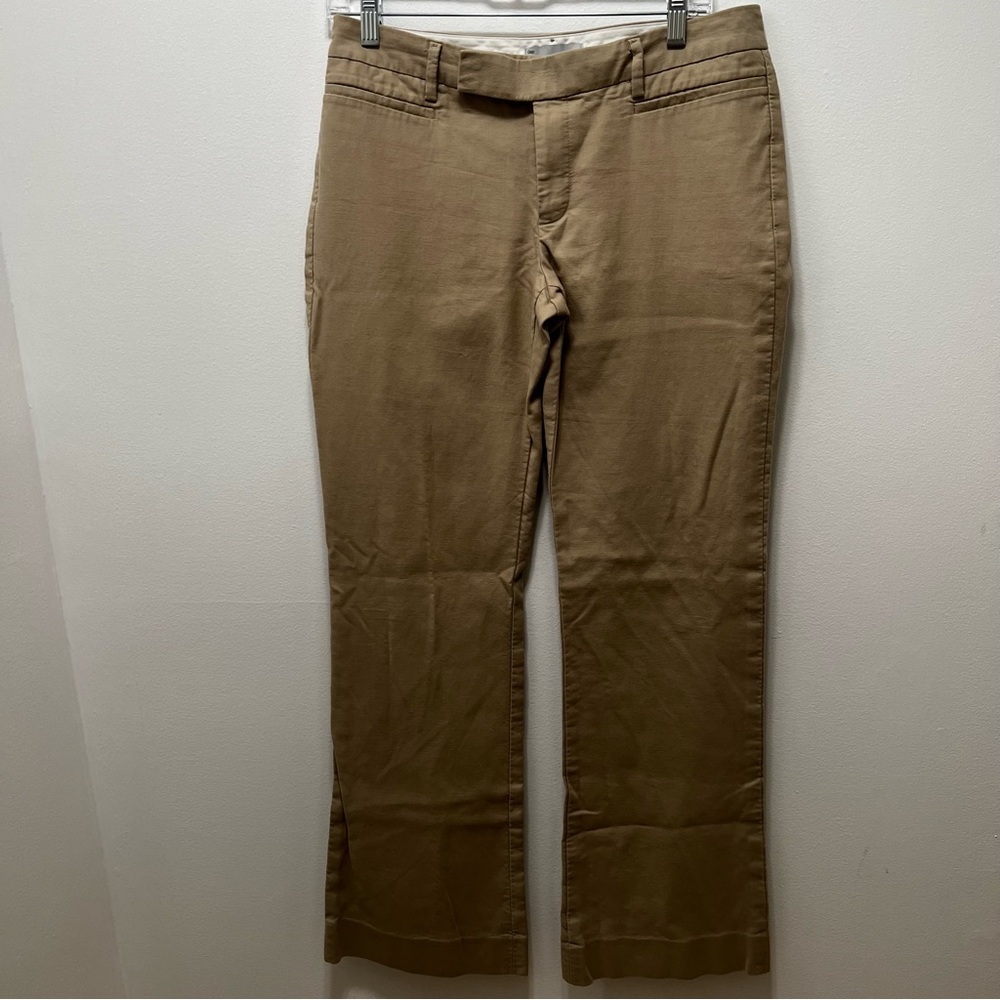 Gap Modern Boot Khakis, 6R